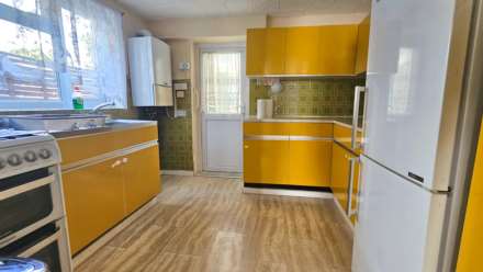 Fourth Avenue, Manor Park, E12, Image 5