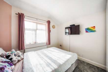 Grafton Road, Becontree Heath, RM8, Image 13