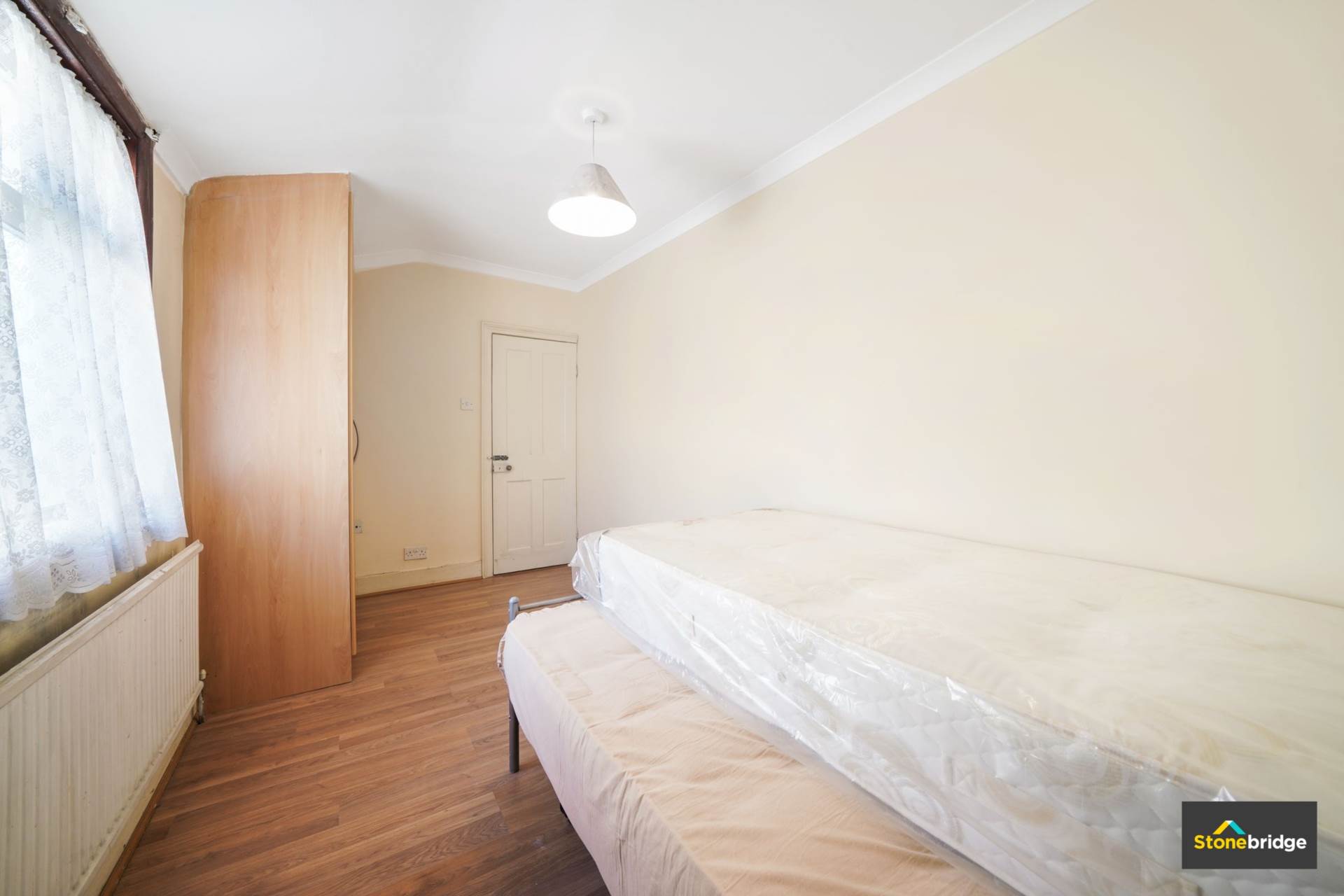 Lucas Avenue, London, E13 0RL, Image 11