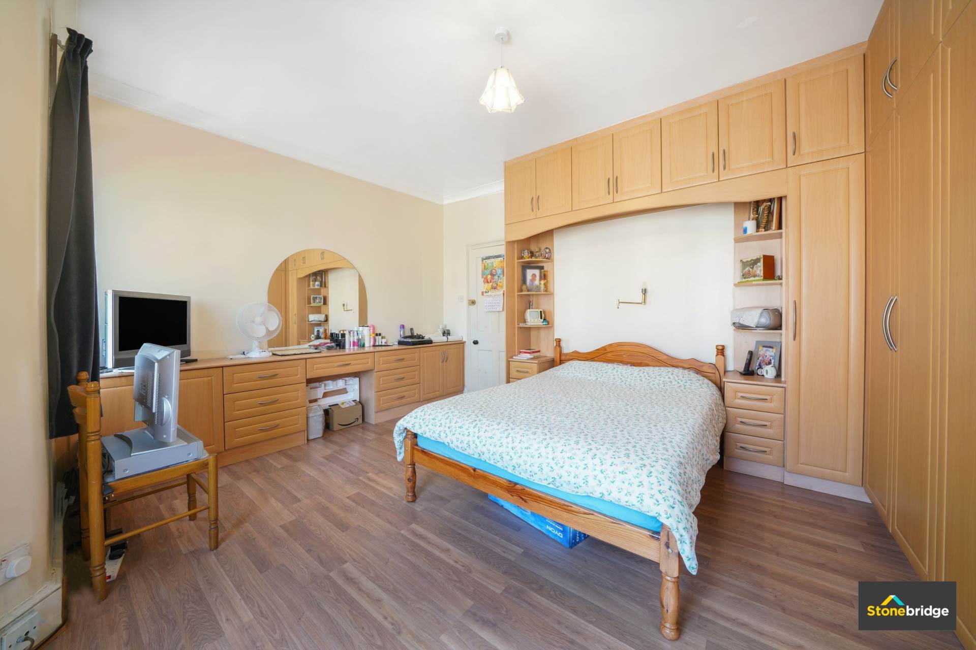 Lucas Avenue, London, E13 0RL, Image 9