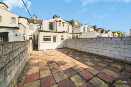Lucas Avenue, London, E13 0RL, Image 6