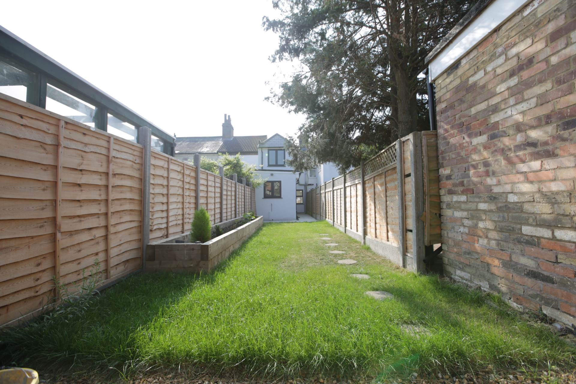 Chestnut Avenue, Forest Gate, E7, Image 7