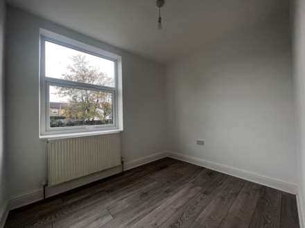 3 Bedroom Terrace, Gwendoline Avenue, Plaistow, E13