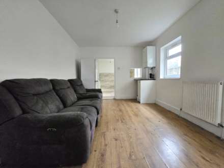 Halley Road, Manor Park, London E12, Image 2