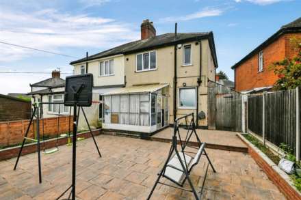 3 Bedroom End Terrace, The Circle, Leicester, LE5 5GD