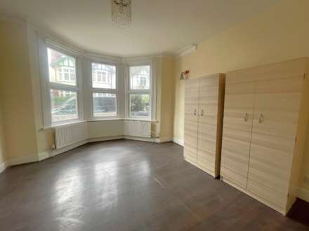 Colchester Road, Leyton, E10, Image 3