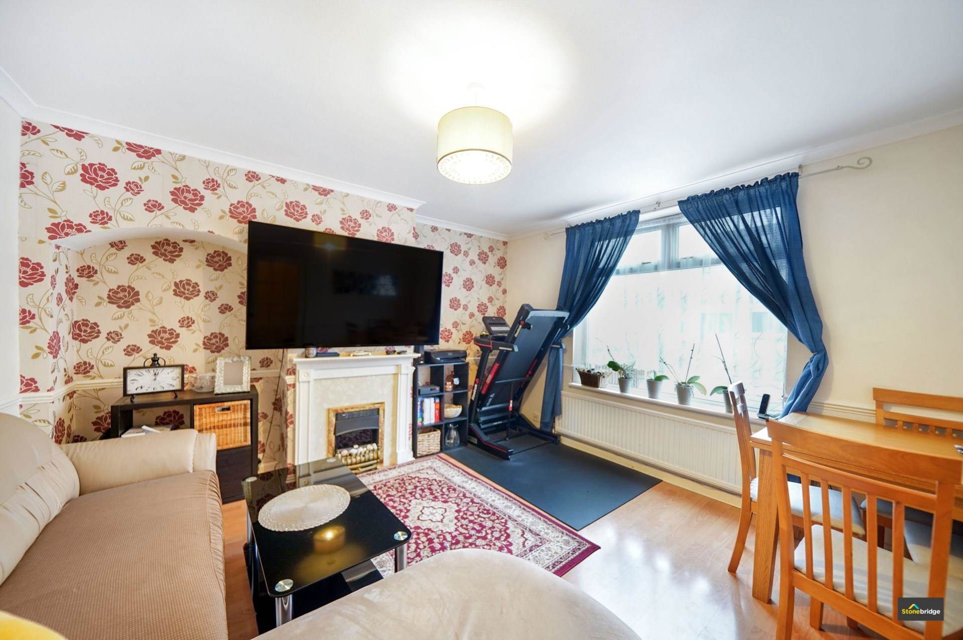 Neesham Road, Dagenham, RM8, Image 2