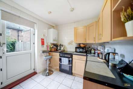Neesham Road, Dagenham, RM8, Image 5