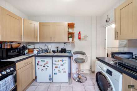 Neesham Road, Dagenham, RM8, Image 6