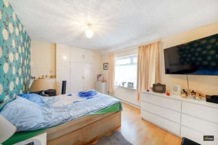 Neesham Road, Dagenham, RM8, Image 7