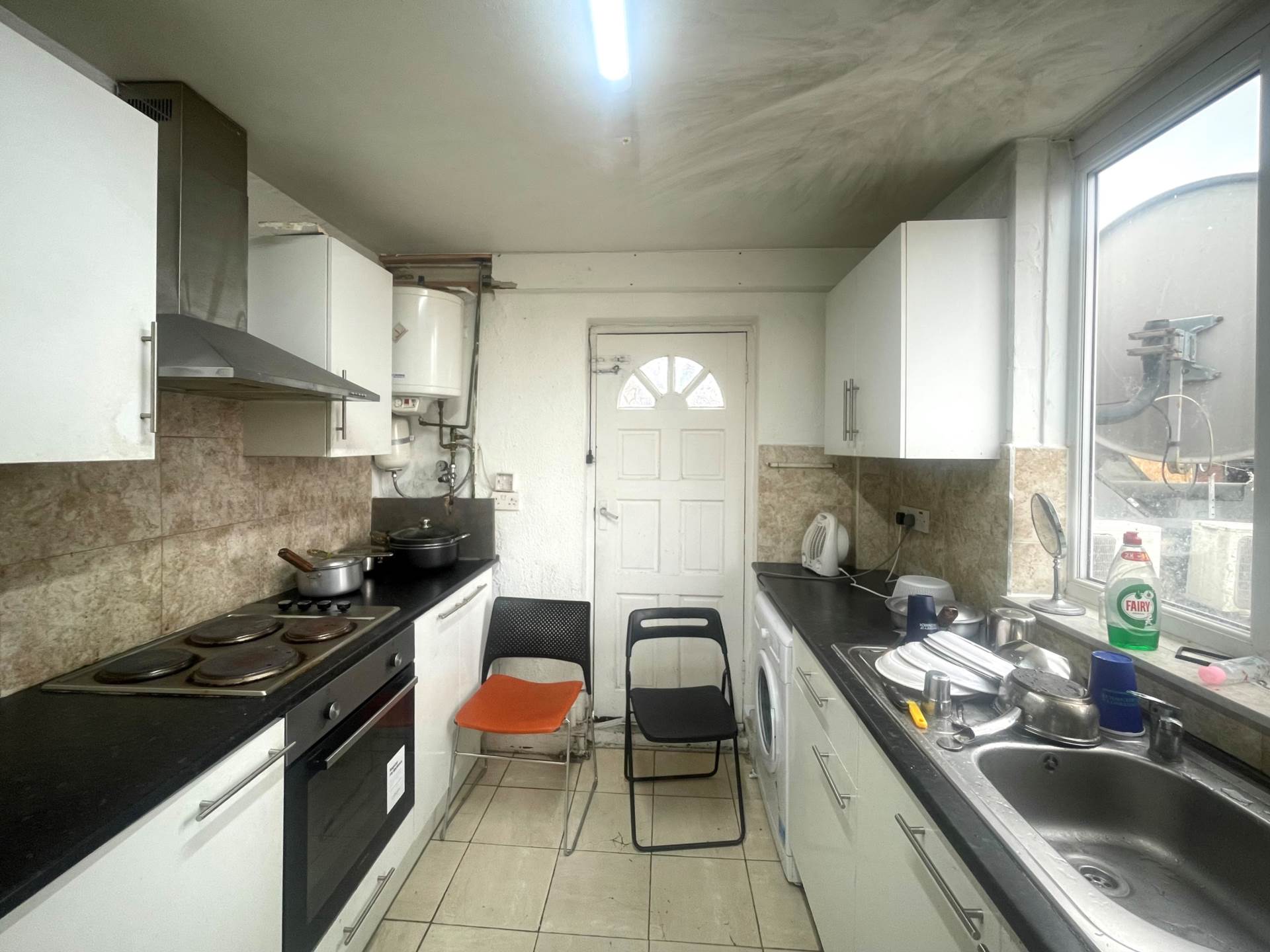 High Street, Walthamstow, E17, Image 3