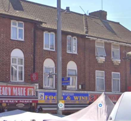 3 Bedroom Flat, High Street, Walthamstow, E17