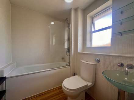 Clifden Road, Clapton, E5 0LR, Image 11