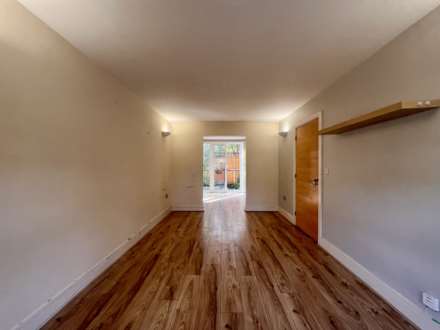 Clifden Road, Clapton, E5 0LR, Image 3