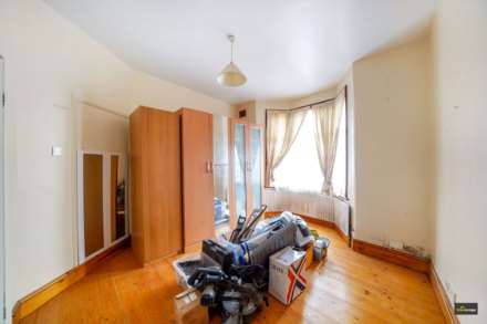Little Ilford Lane, Manor Park, E12 5PW, Image 3