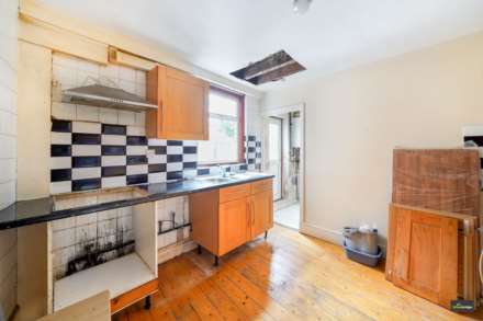 Little Ilford Lane, Manor Park, E12 5PW, Image 5