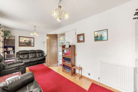 Garnet Walk, Beckton, E6, Image 6