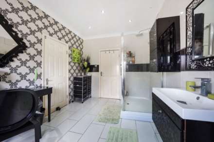 Wanstead Lane, Ilford, IG1, Image 17