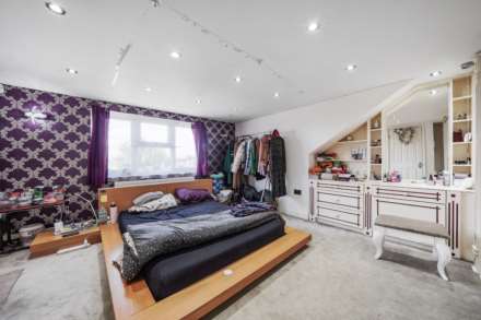 Wanstead Lane, Ilford, IG1, Image 22