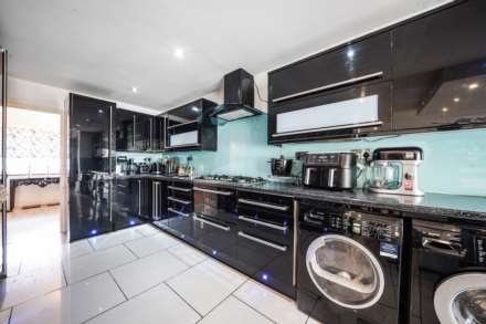Wanstead Lane, Ilford, IG1, Image 7