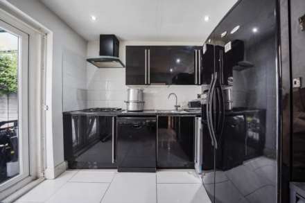 Wanstead Lane, Ilford, IG1, Image 9