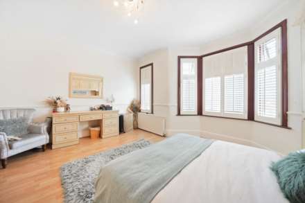 Seventh Avenue, London, E12 5JH, Image 14
