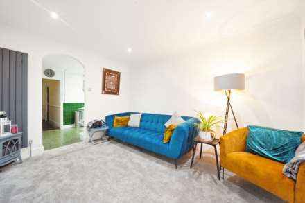 Seventh Avenue, London, E12 5JH, Image 6