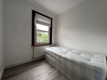 Khartoum Road, Plaistow, E13, Image 7