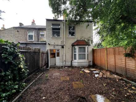 Khartoum Road, Plaistow, E13, Image 8