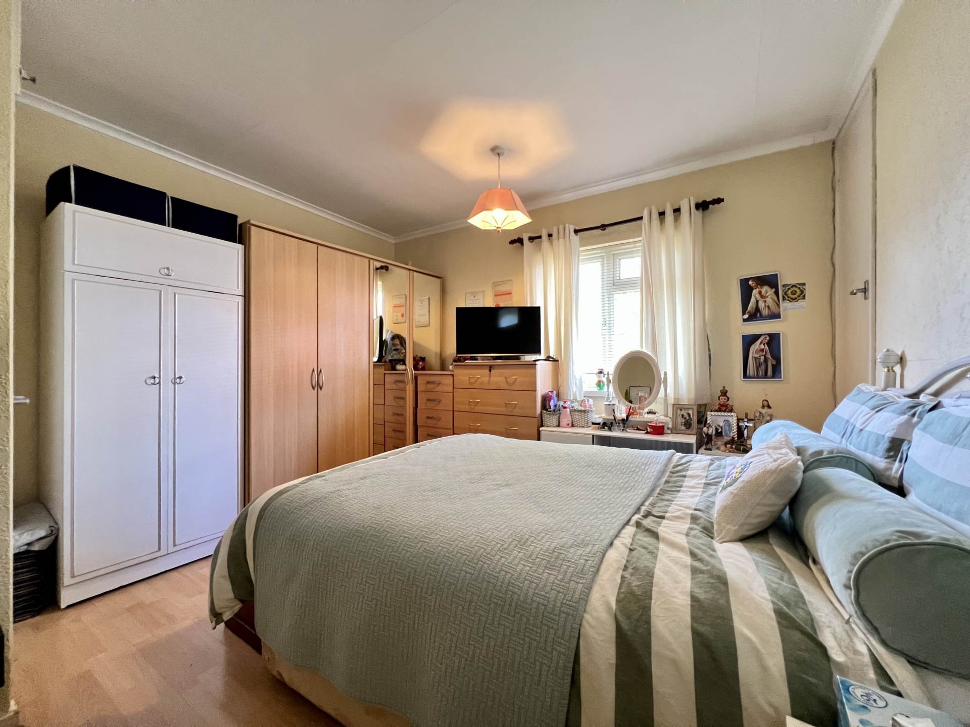 Princes Terrace, Plaistow, E13 9AJ, Image 6