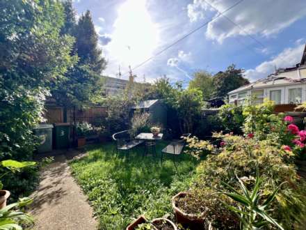 Princes Terrace, Plaistow, E13 9AJ, Image 13