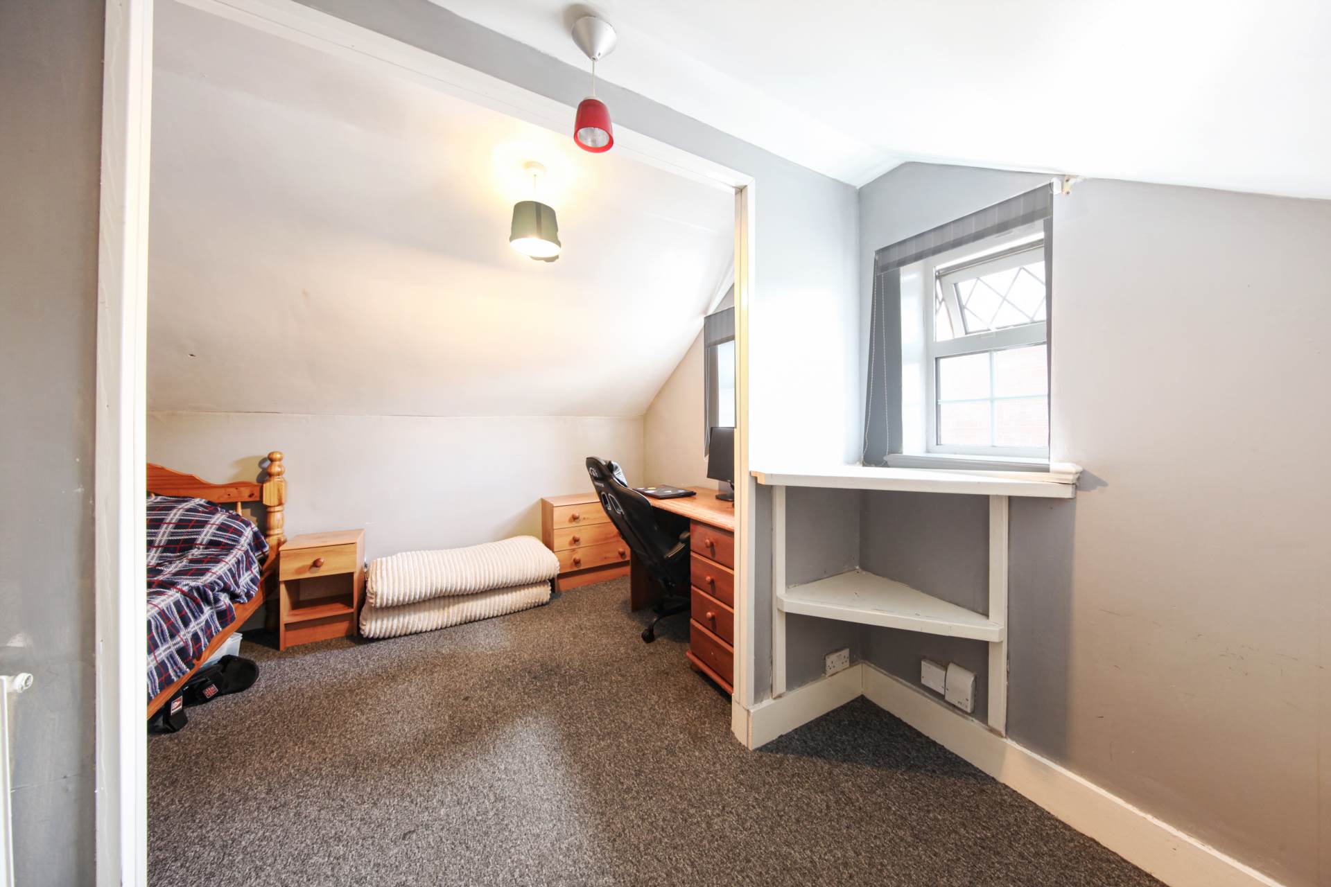 Hollidge Way, Dagenham, RM10, Image 14