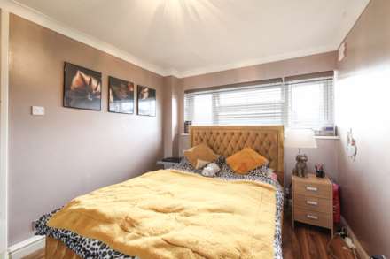 Hollidge Way, Dagenham, RM10, Image 6