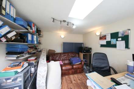 Hollidge Way, Dagenham, RM10, Image 9