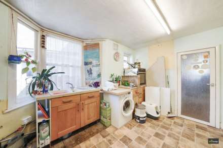Olive Road, Plaistow, E13 9PZ, Image 8