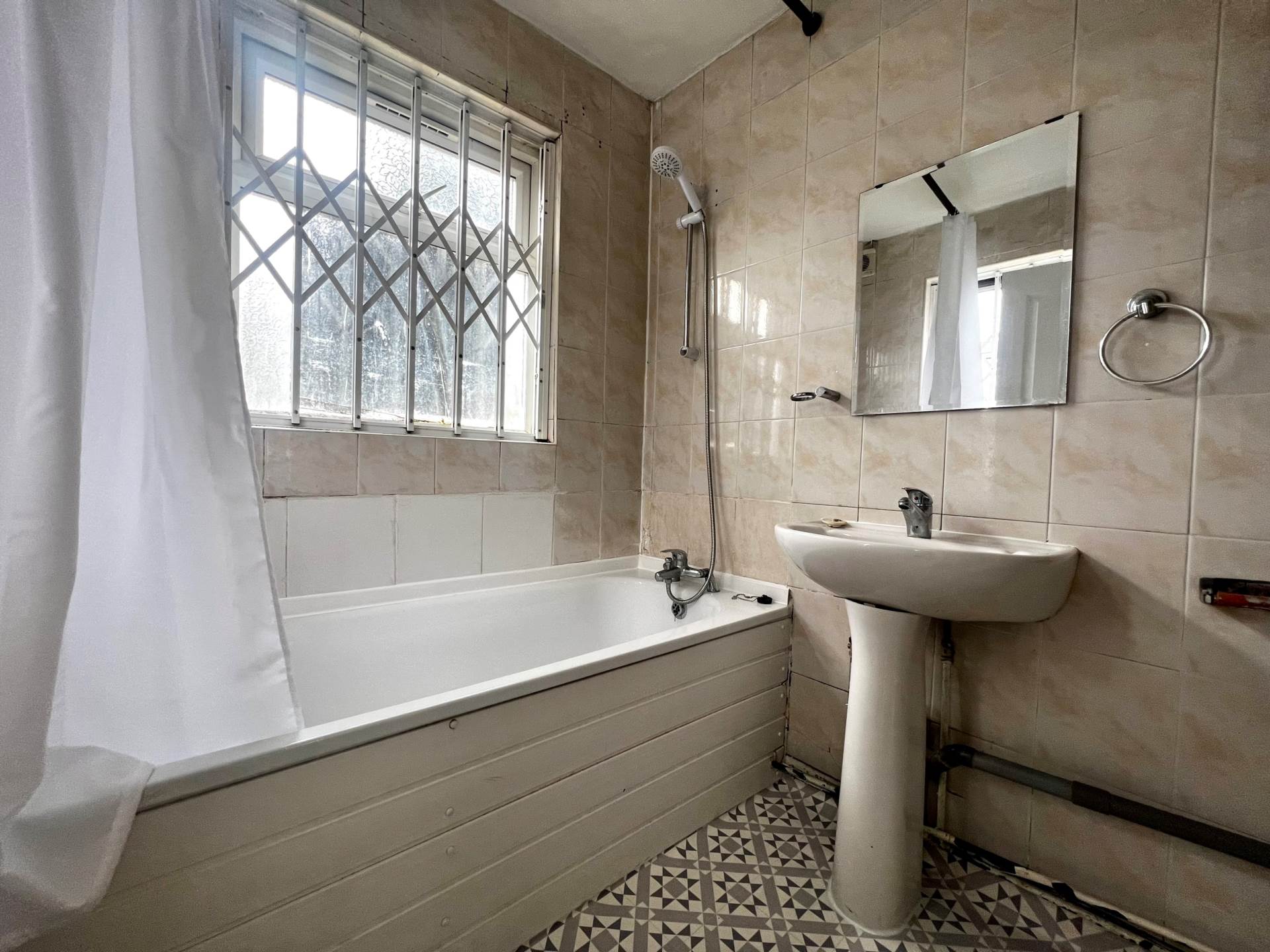 Wakefield Street, London, E6 1NS, Image 4
