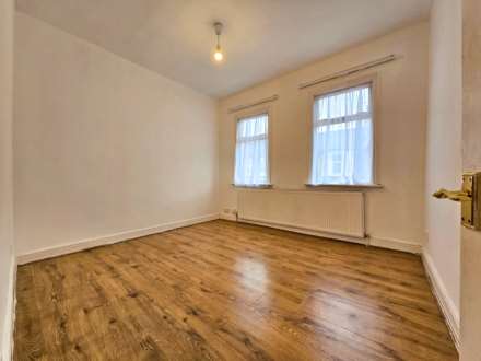 Wakefield Street, London, E6 1NS, Image 2