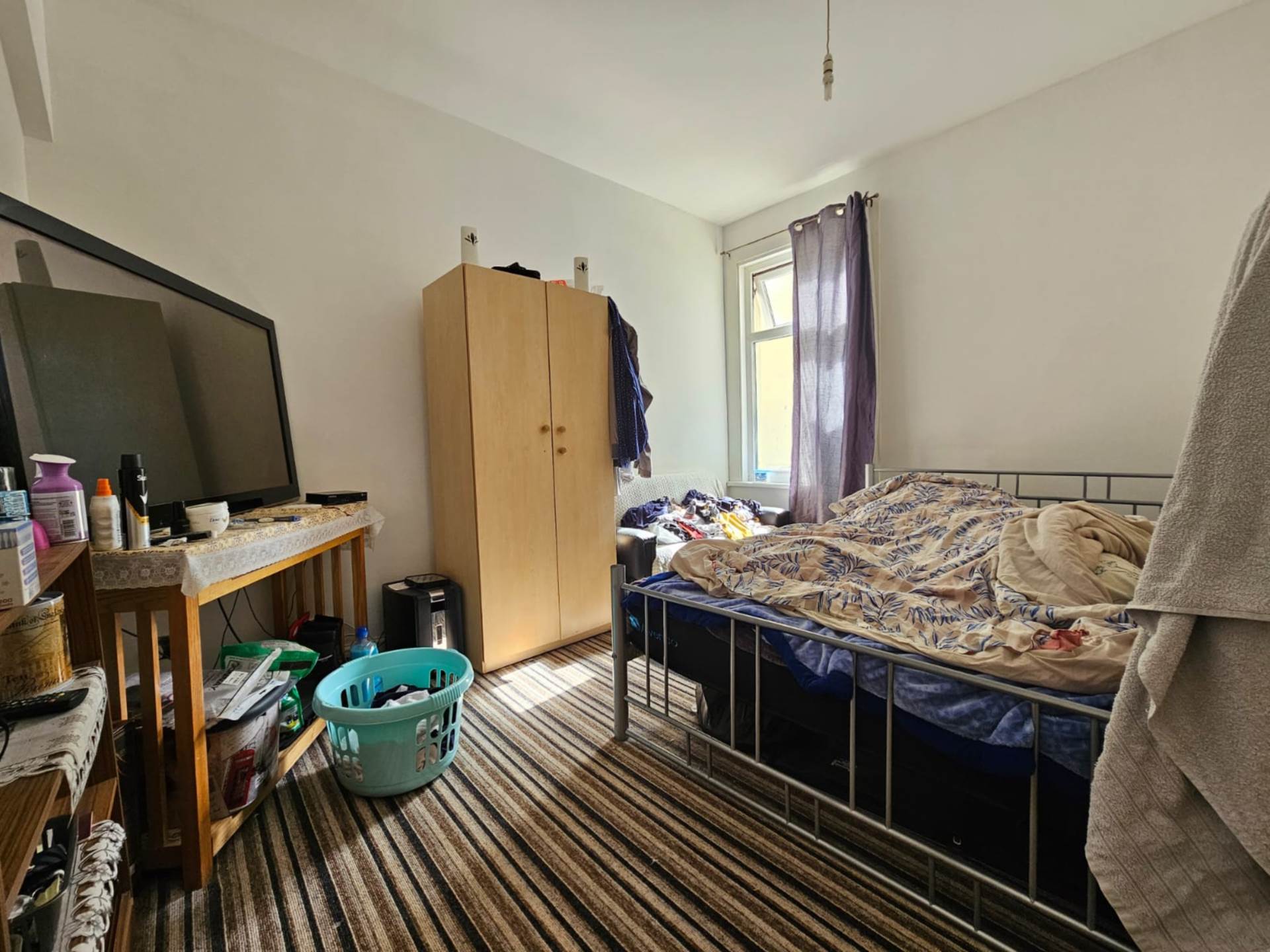 Fourth Avenue, London, E12 6DR, Image 4