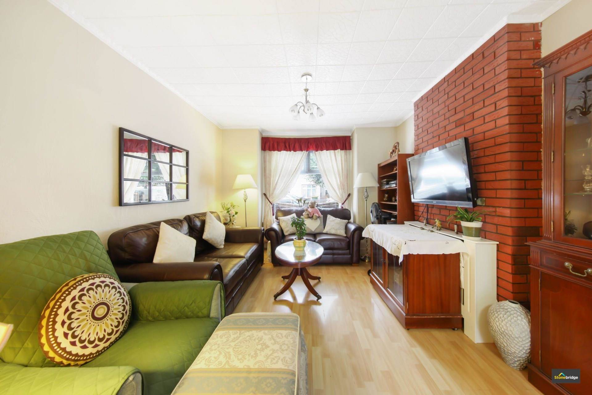 Kings Road, Upton Park, E6 1DY, Image 2