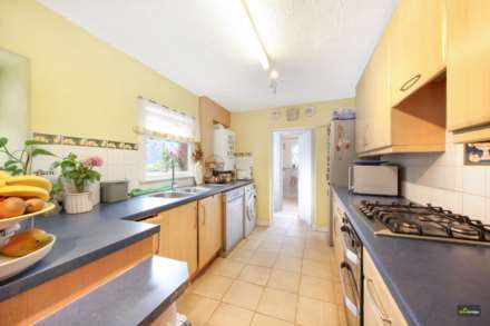 Kings Road, Upton Park, E6 1DY, Image 4