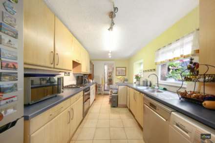 Kings Road, Upton Park, E6 1DY, Image 5