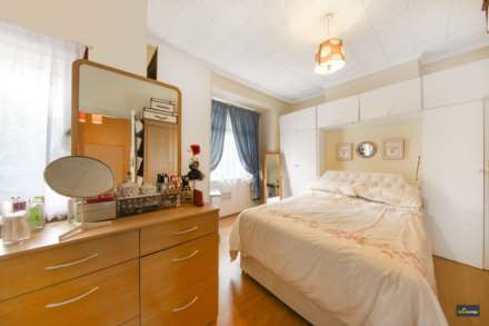 Kings Road, Upton Park, E6 1DY, Image 6