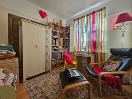 Worcester Gardens, Ilford, IG1 3NP, Image 13