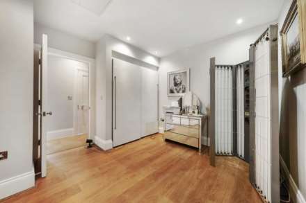 Lingmere Close, Chigwell Row, IG7, Image 7