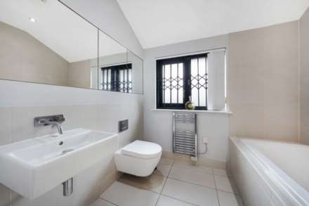 Lingmere Close, Chigwell Row, IG7, Image 8