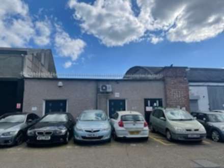 Fowler Rd, Hainault, IG6 3UJ, Image 1