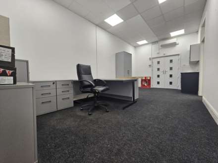 Fowler Rd, Hainault, IG6 3UJ, Image 2