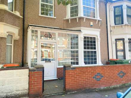 Coleridge Avenue, London, E12, Image 1