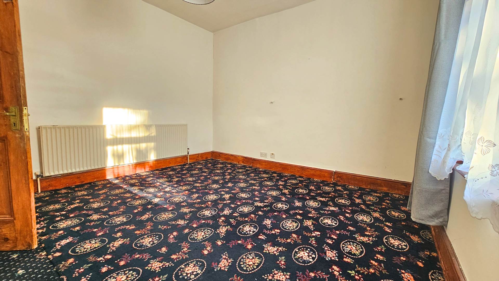 Leamington Garden, Seven Kings, IG3, Image 7