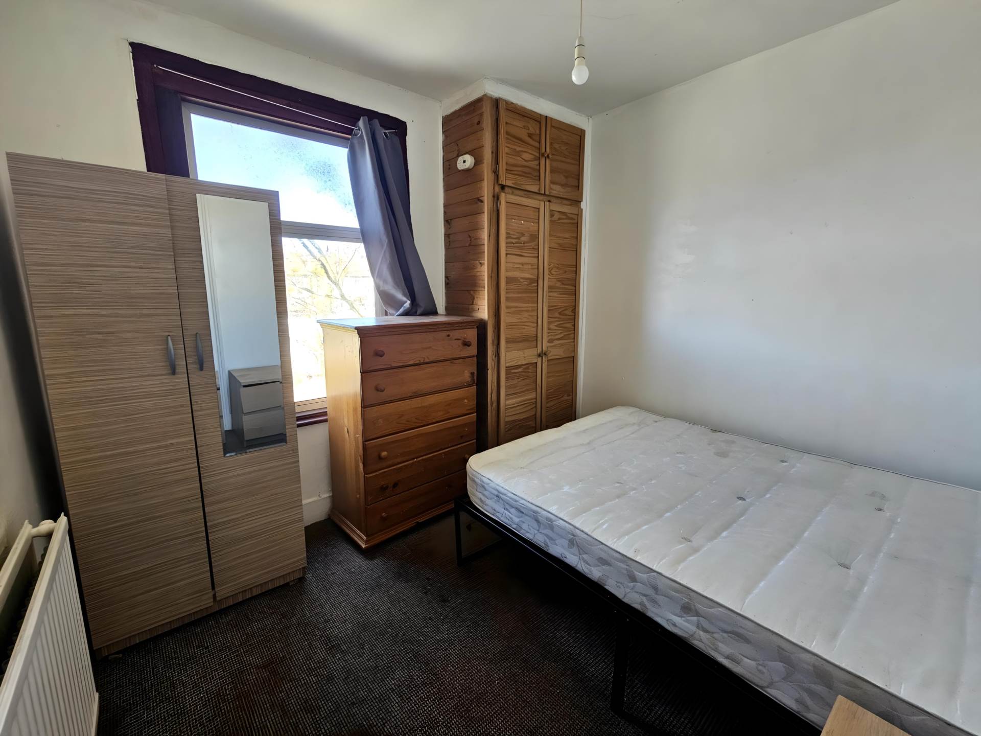 Henley Road, Ilford, IG1, Image 3